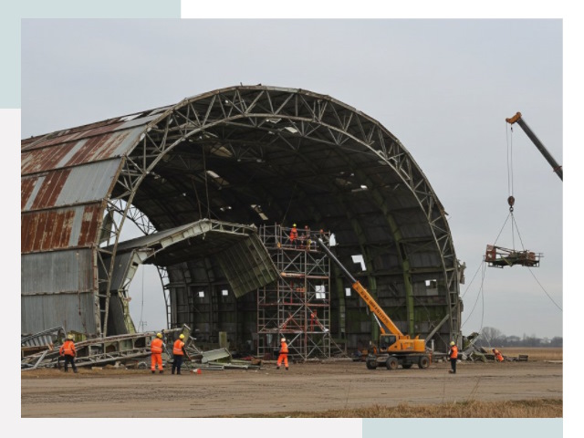 Демонтаж ангаров в Добрянке