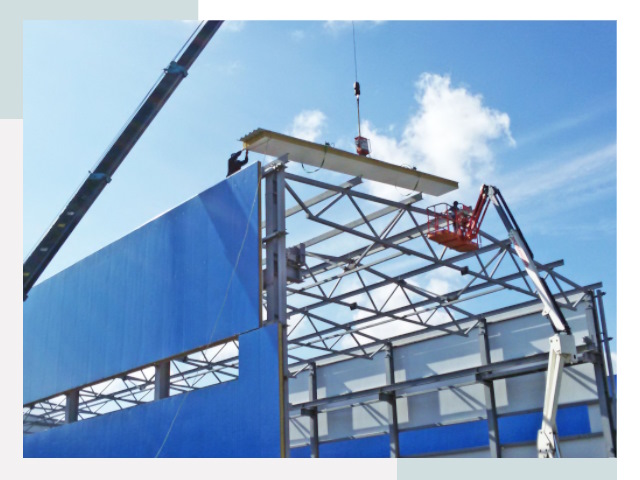 Монтаж сэндвич-панелей в Добрянке